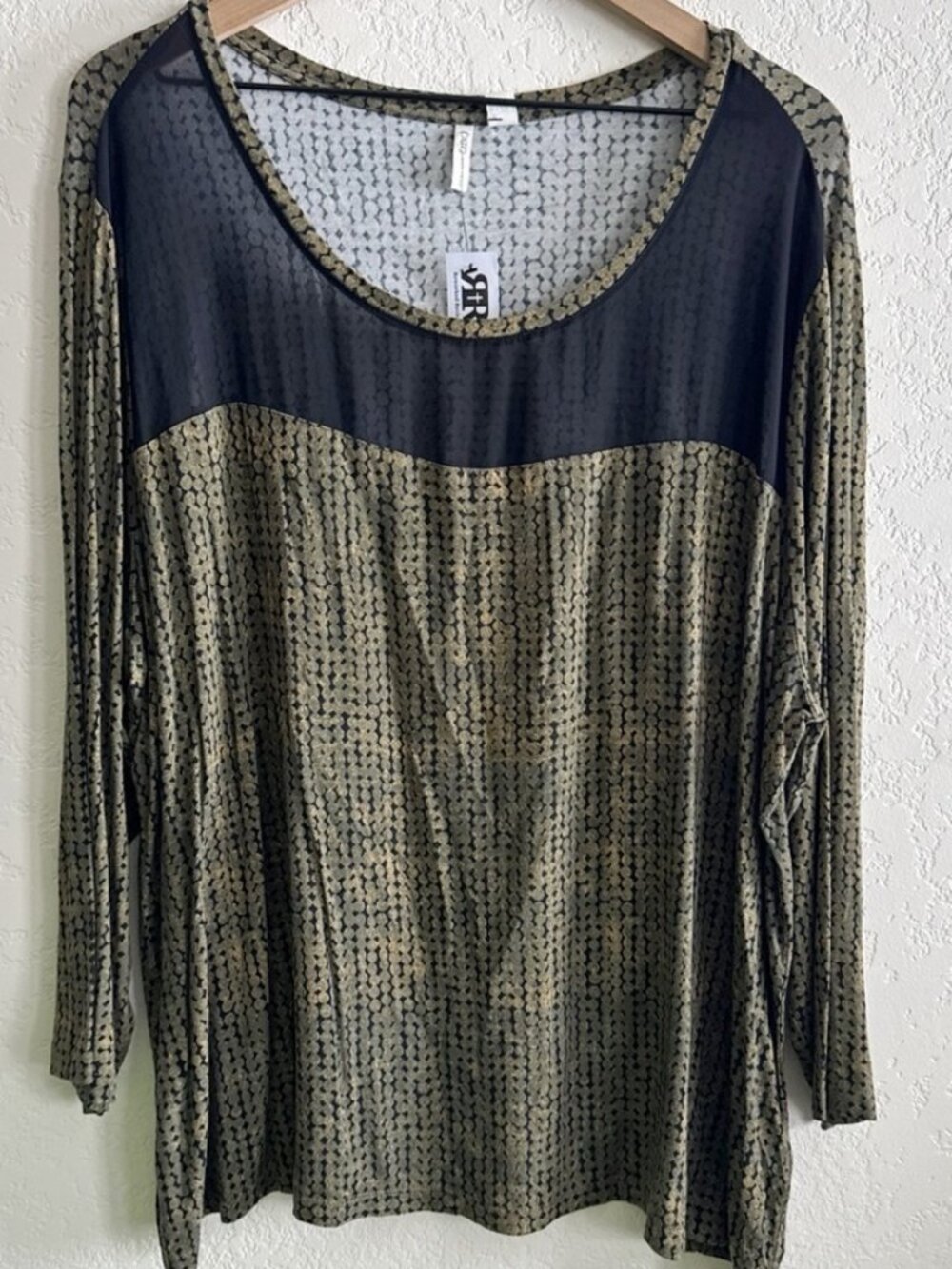Black and Tan Patterned Top